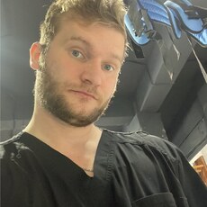 Юра, 29