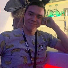 Виталий, 27