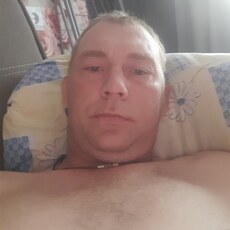 Роман, 38