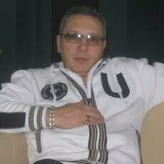 Гриша, 51