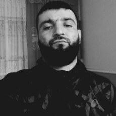 Валентин, 29