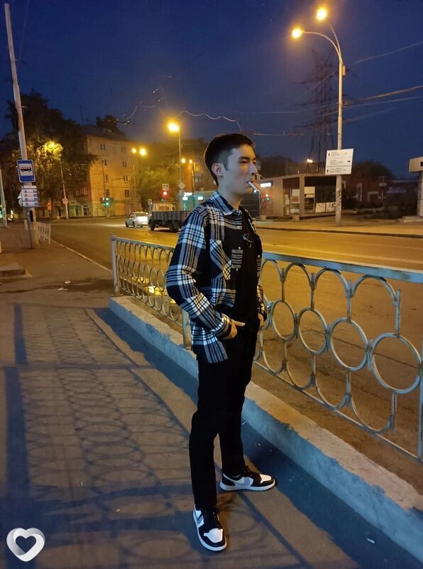 Толя