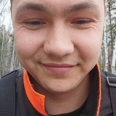Виталя, 24