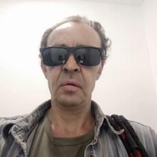 Леонид, 51