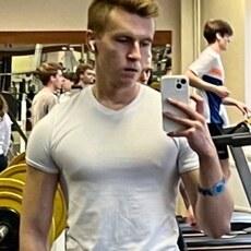 Марк, 22