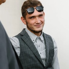 Андрей, 27