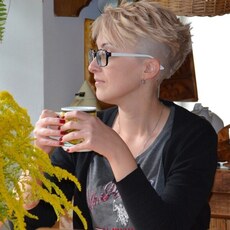 Лида, 44