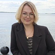 Евгения, 50