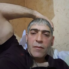 Андрюха, 40
