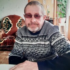 Юрий, 53