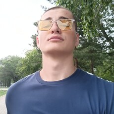 Георгий, 24
