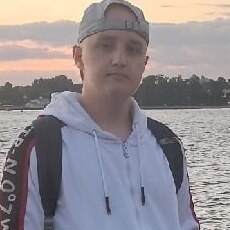 Демьян, 22