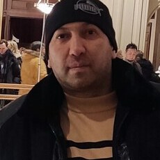 Борис, 39