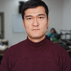 Арсений, 25
