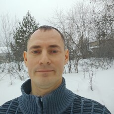 Валентин, 35