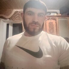 Эмиль, 30