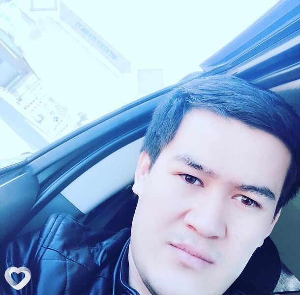 Артём
