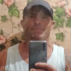 Максим, 39