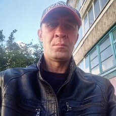 Юра, 44