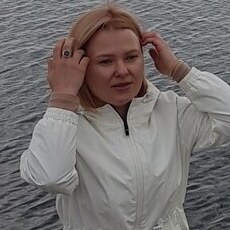 Александра, 36