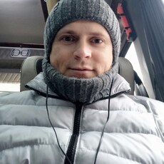 Витя, 37
