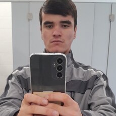 Вадик, 25