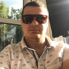 Борис, 35