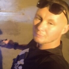 Вова, 37