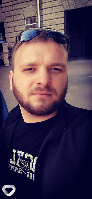 Максим