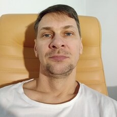 Виталя, 45