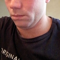 Тарас, 28