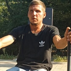 Юлиан, 25