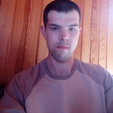 Гриша, 29