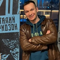 Денис, 37