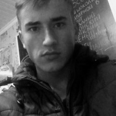 Остап, 27