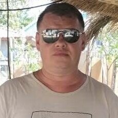 Руслан, 49