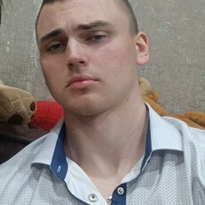 Дмитрий, 20
