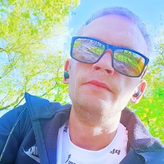 Антон, 37