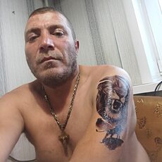 Виталий, 44