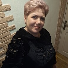 Дина, 47