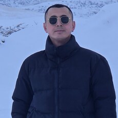 Сева, 40
