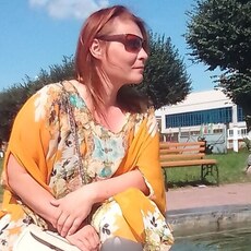 Надя, 36