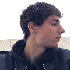 Лёша, 21