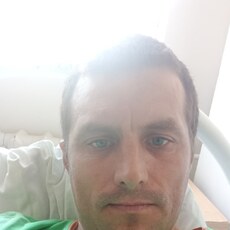 Аркадий, 38