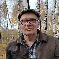 Владимир, 65