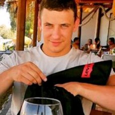 Василий, 32