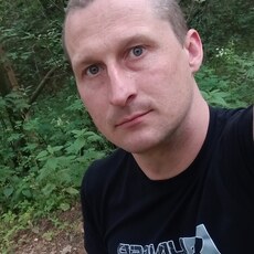 Валентин, 36
