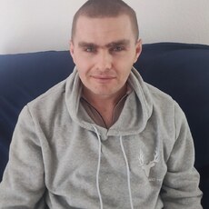 Серёга, 32
