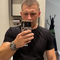 Константин, 32