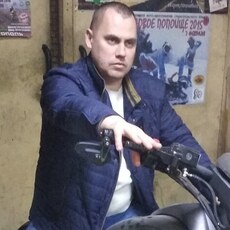 Лука, 43